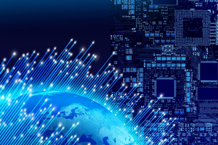 Digitale Vernetzung zwischen Globus, Datenleitungen und Computerchips Digitale Vernetzung zwischen Globus, Datenleitungen und Computerchips
